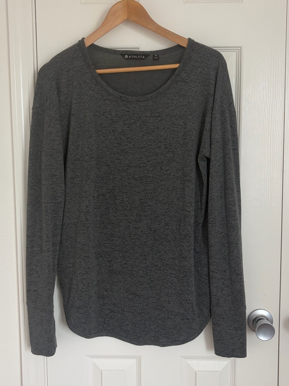 Athleta Women's Long Sleeve Crewneck Top - Charcoal Gray size M